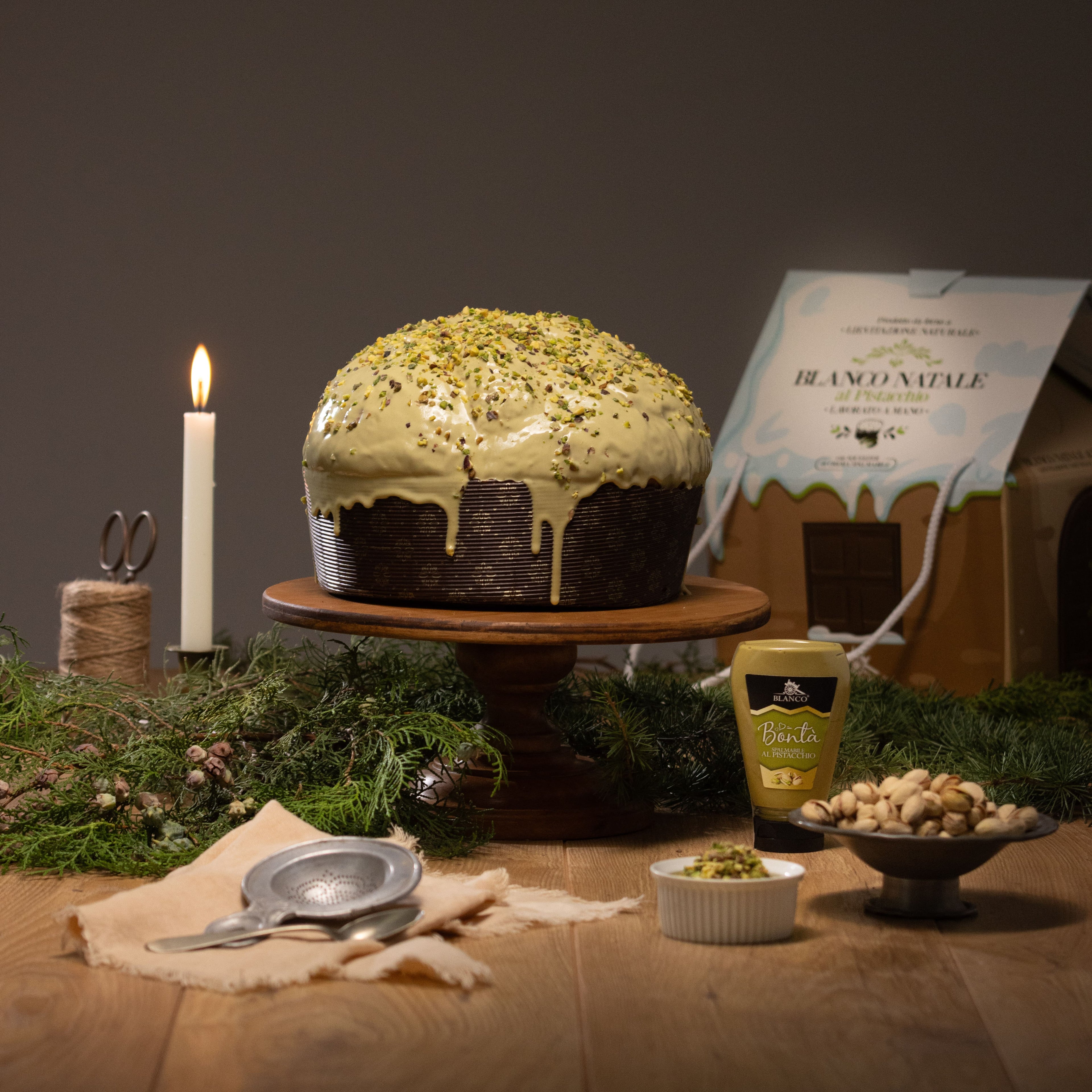 "Casetta" Panettone al Pistacchio 1 kg + 190 gr di crema spalmabile