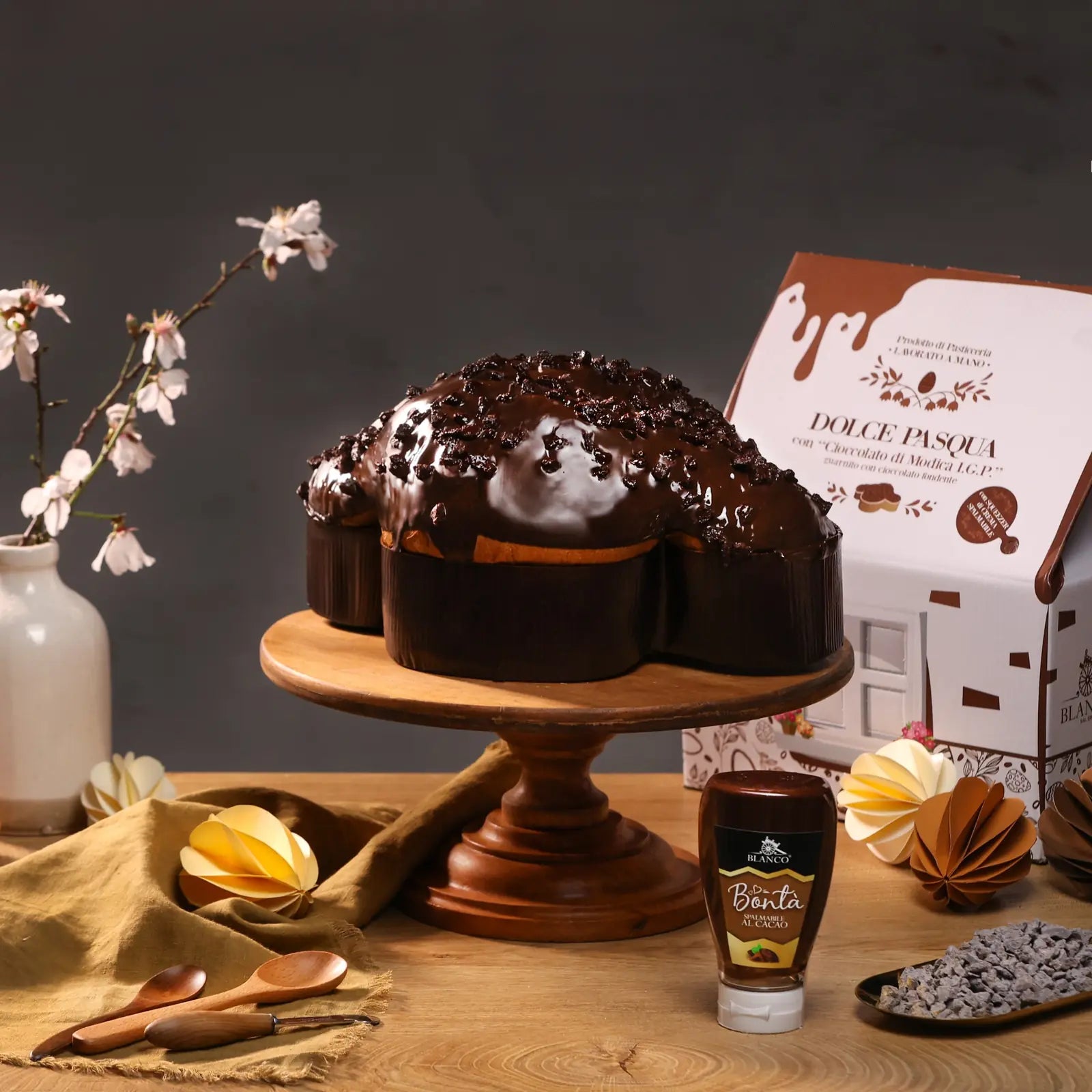 Colomba con Cioccolato di Modica IGP 1 kg + 190 gr di crema spalmabile