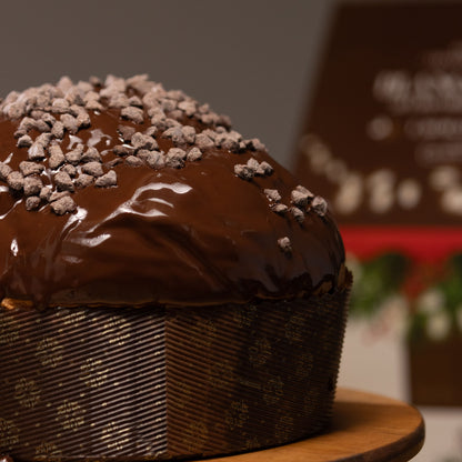 &quot;Casetta&quot; Panettone con Cioccolato di Modica IGP 1 kg + 190 gr di crema spalmabile